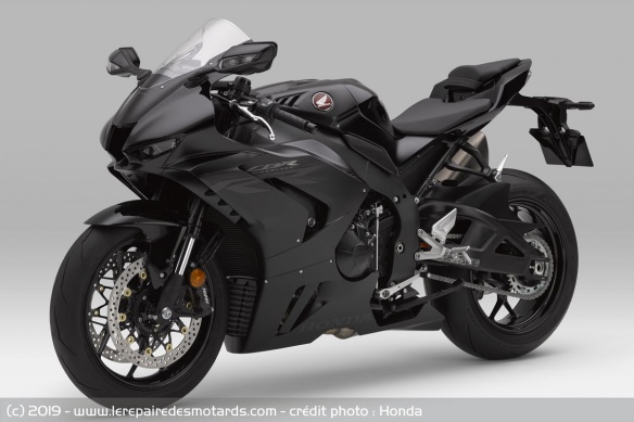 Honda CBR1000RR-R Fireblade noir