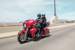 Nouveauté moto : Indian Roadmaster Dark Horse