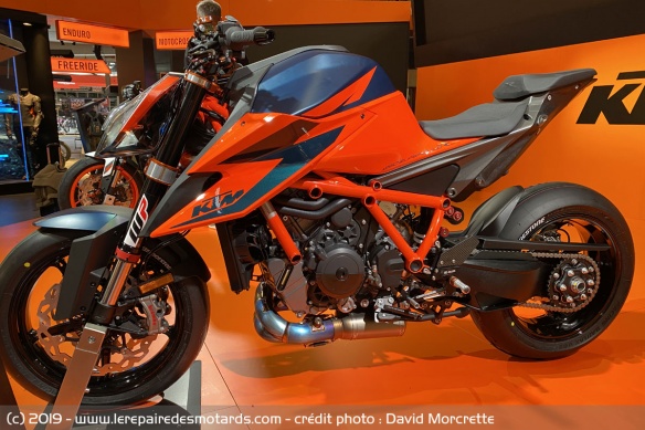 La KTM 1290 Super Duke R 2020 La KTM 1290 Super Duke R 2020