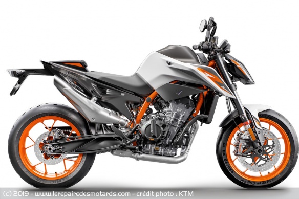 KTM 890 Duke R