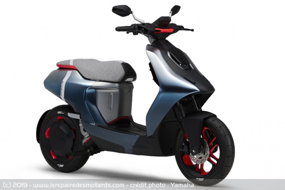 Scooter électrique Yamaha E02