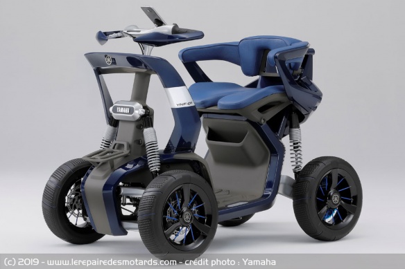 Véhicule Yamaha YNF-01