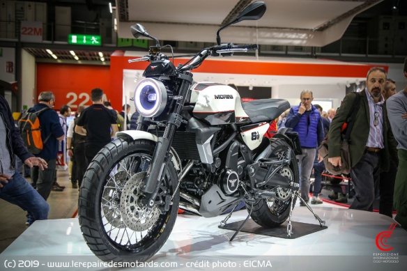 Moto Morini Seiemmezzo