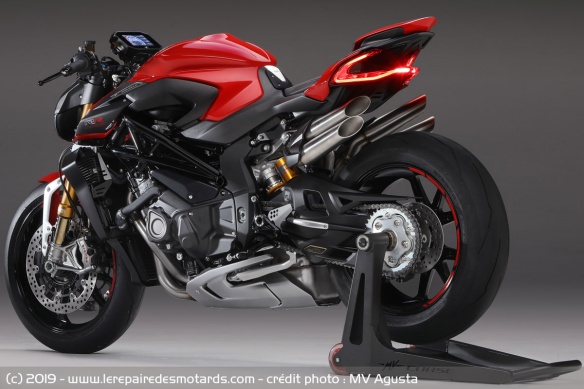 MV Agusta Brutale 1000 RR MV Agusta Brutale 1000 RR