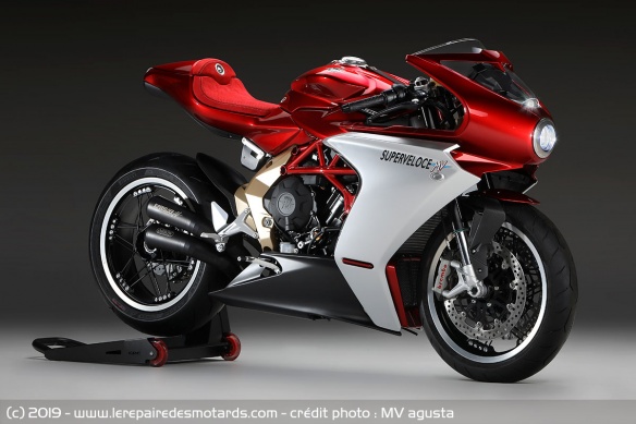 MV Agusta Superveloce 800 Serie Oro MV Agusta Superveloce 800 Serie Oro