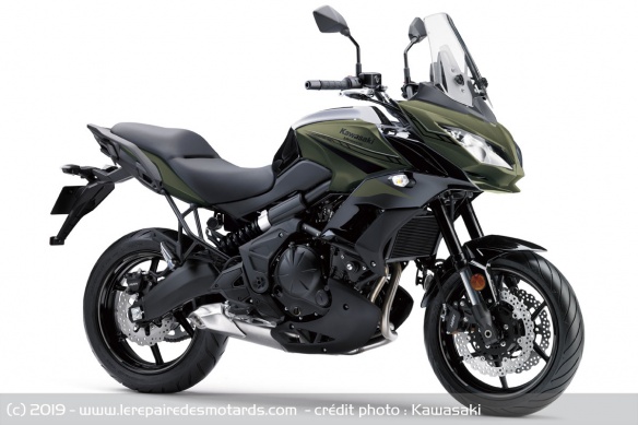 Kawasaki Versys 650 kaki