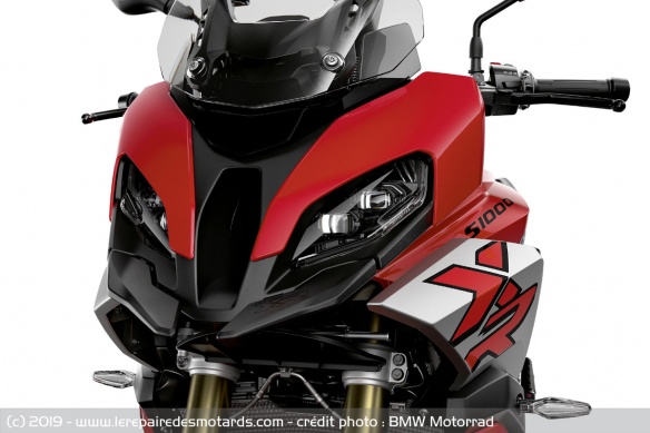 Nouveau look pour la BMW S1000XR