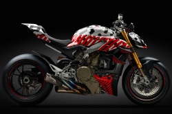 Prototype Ducati Streetfighter V4