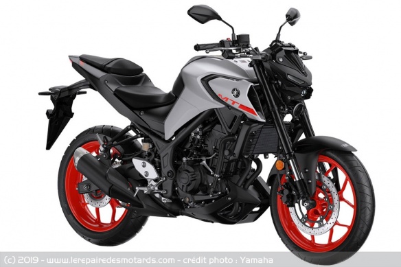 Yamaha MT-03 Ice Fluo