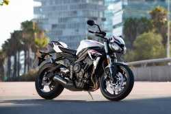 La Street Triple A2 au look de la RS