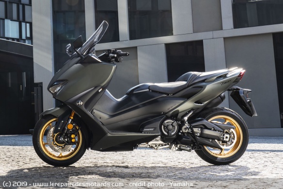 Yamaha TMax Tech Max