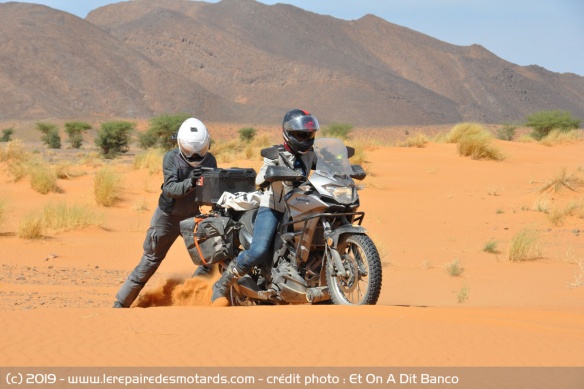 Fabien et Cécile ont déjà afronter le sable au Maroc