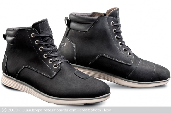 Les Ixon Akron sont vendues 149,99 euros Les Ixon Akron sont vendues 149,99 euros