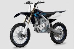 Yamaha sur une motocross électrique