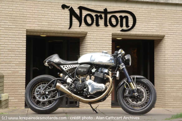La Norton Domiracer
