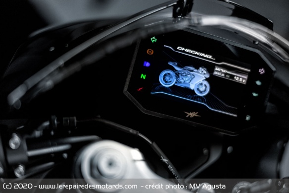 Sportive MV Agusta Superveloce 800 Sportive MV Agusta Superveloce 800