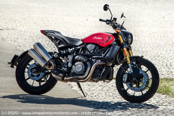 Indian FTR 1200 S Ruby Smoke Indian FTR 1200 S Ruby Smoke