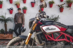 Série limitée Indian FTR 1200 Carbon