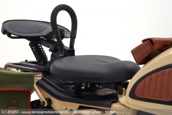 kit biplace avec selle suspendue passager