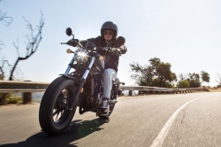 Un custom de grosse cylindrée chez Honda ? - Crédit photo : Honda