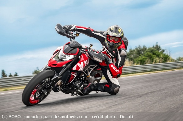La Ducati Hypermotard 950 RVE sera disponible en juillet