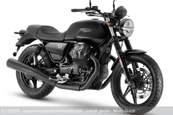 Moto Guzzi V7 Stone