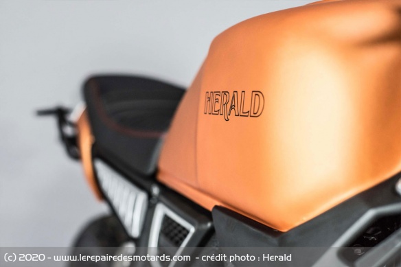 Moto Herald Brat 125