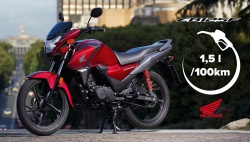 Honda promet une consommation de 1,5l/100 km pour la CB125F 2021