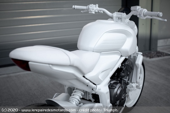 Selle de la Triumph Trident