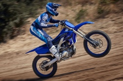 Motocross Yamaha YZ250F 2021