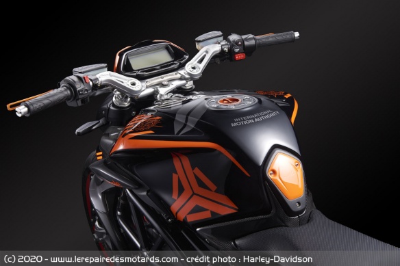MV Agusta Dragster 800 RR x TheArsenal MV Agusta Dragster 800 RR x TheArsenal