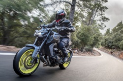 Un plus gros moteur pour la MT-09