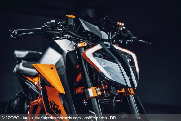 KTM 1290 Super Duke R KTM 1290 Super Duke R