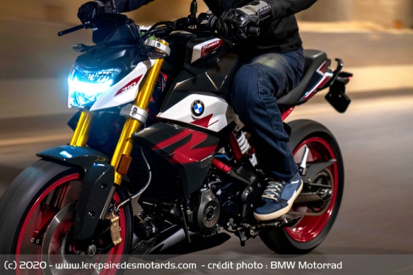 La G310R reçoit un nouveau phare avant à LED La G310R reçoit un nouveau phare avant à LED