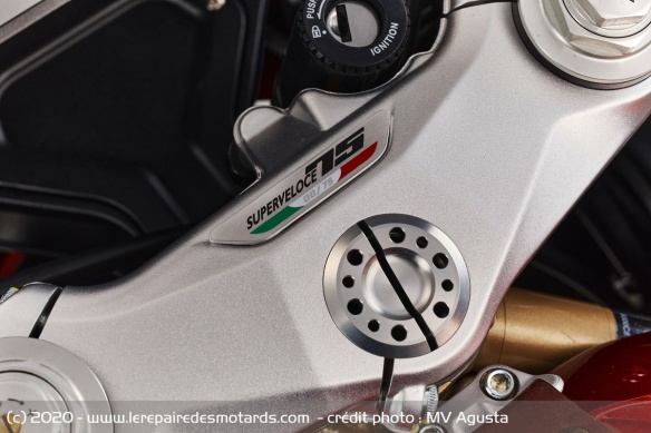 Sportive MV Agusta Superveloce 75 Anniversario Sportive MV Agusta Superveloce 75 Anniversario