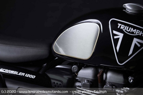 Réservoir de la Triumph Scrambler Bond Edition