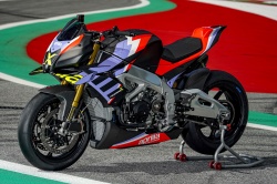 Roadster Aprilia Tuono V4 X