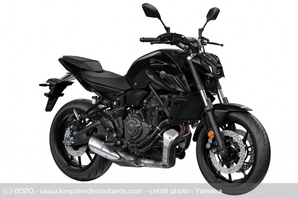 Roadster Yamaha MT-07 Tech Black
