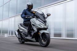 Scooter Honda Forza 350