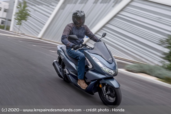 Honda PCX 125 2021