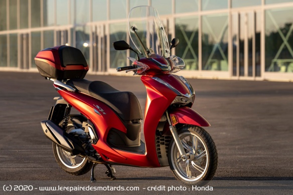 Honda SH350i