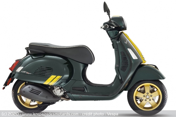 Vespa Racing Sixties GTS Super