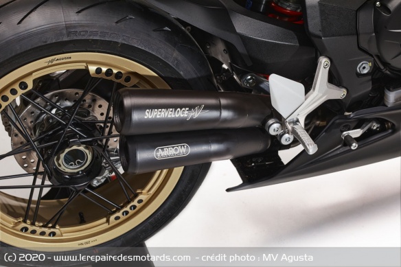 Sportive MV Agusta Superveloce 75 Anniversario Sportive MV Agusta Superveloce 75 Anniversario