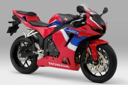 Honda dévoile la CBR600RR 2021