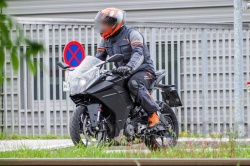 Evolutions pour la KTM RC 390 - Crédit photo : Motorrad Magazin/bmh-images