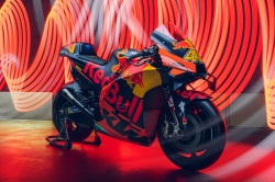 Bientôt la KTM RC16 de série ? - Crédit photo : Sebas Romero/KTM