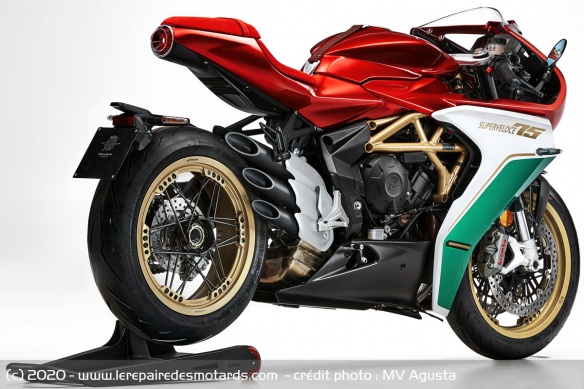 Sportive MV Agusta Superveloce 75 Anniversario Sportive MV Agusta Superveloce 75 Anniversario