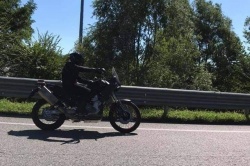 L'Aprilia Tuareg 660 s'exhibe - Crédit photo : DR