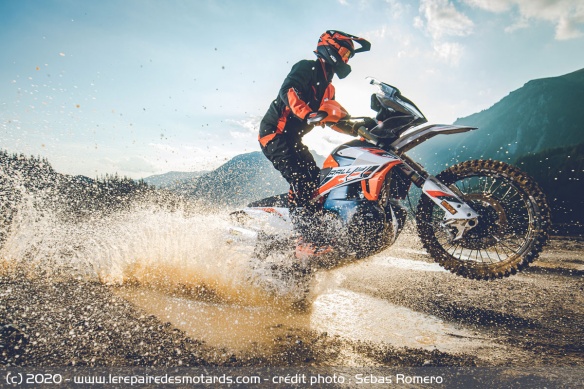KTM 890 Adventure R Rally