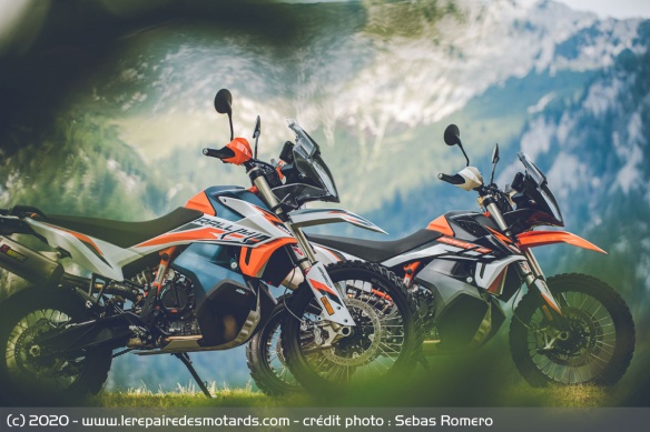 KTM 890 Adventure R Rally et 890 Adventure R